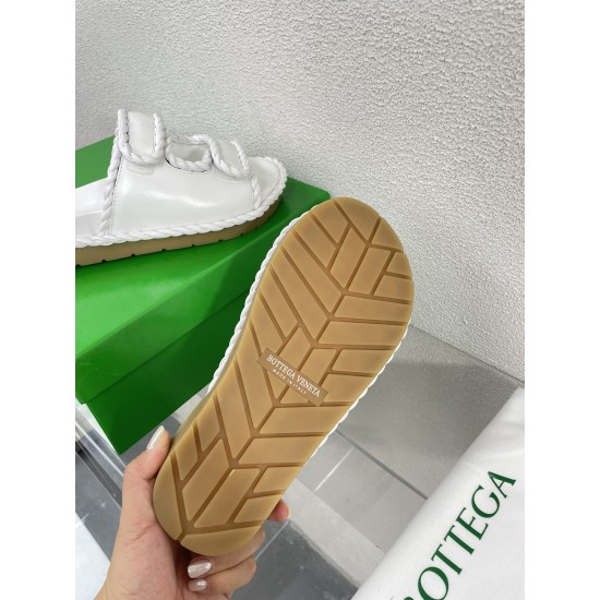 Bottega Veneta BV Sandals