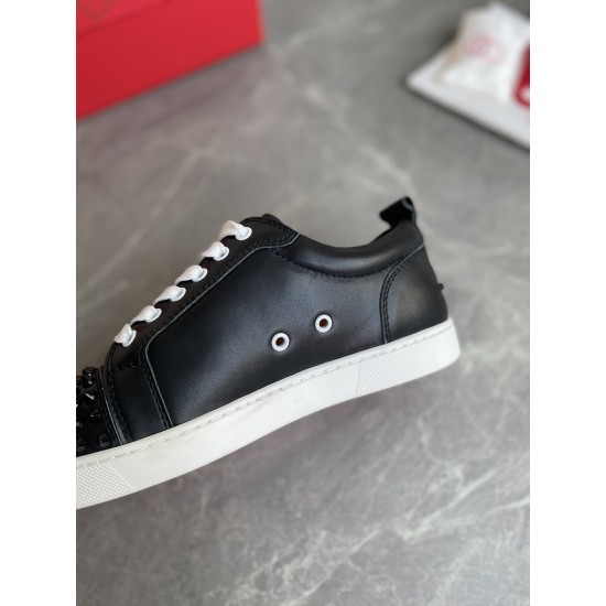 Christian Louboutin  CL Sneakers