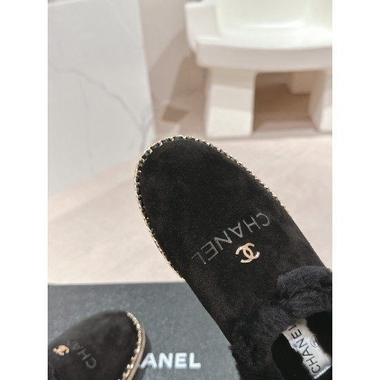 Chanel Slippers