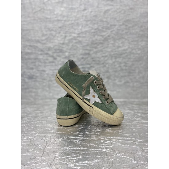 Golden Goose GGDB Sneakers