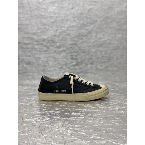 Golden Goose GGDB Sneakers