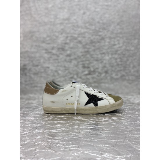 Golden Goose GGDB Sneakers