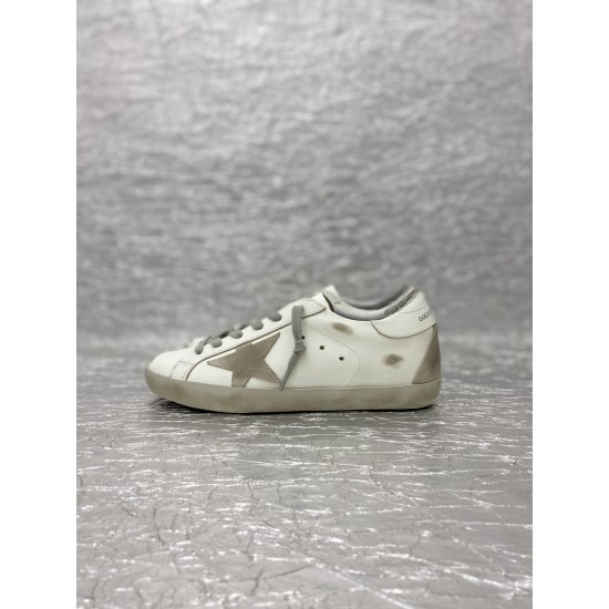 Golden Goose GGDB Sneakers