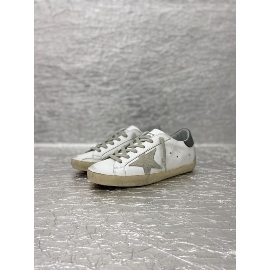 Golden Goose GGDB Sneakers