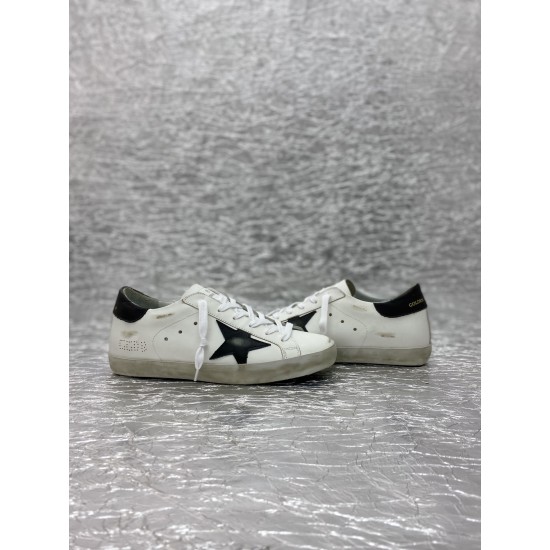 Golden Goose GGDB Sneakers