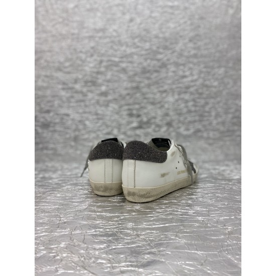 Golden Goose GGDB Sneakers