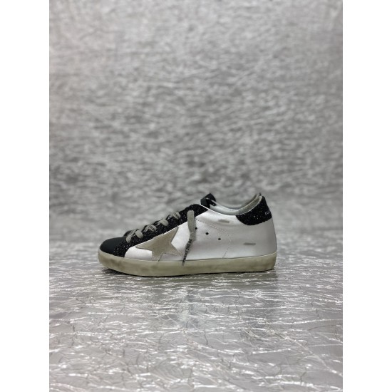 Golden Goose GGDB Sneakers