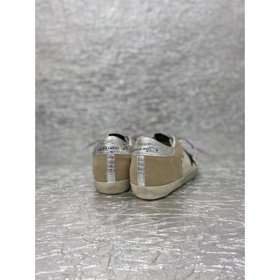 Golden Goose GGDB Sneakers