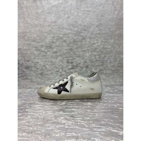 Golden Goose GGDB Sneakers