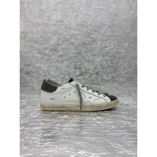 Golden Goose GGDB Sneakers