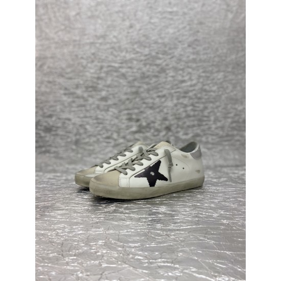 Golden Goose GGDB Sneakers