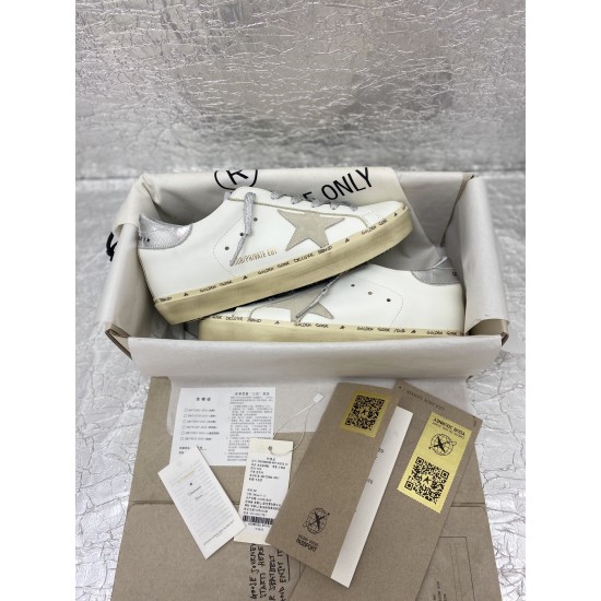 Golden Goose GGDB Sneakers