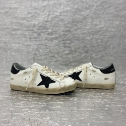 Golden Goose GGDB Sneakers