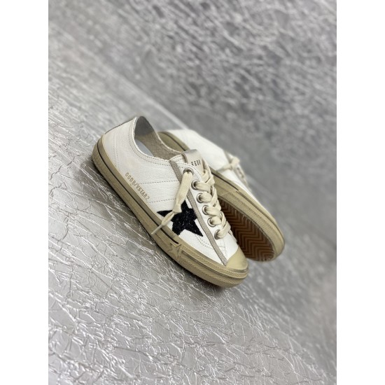 Golden Goose GGDB Sneakers