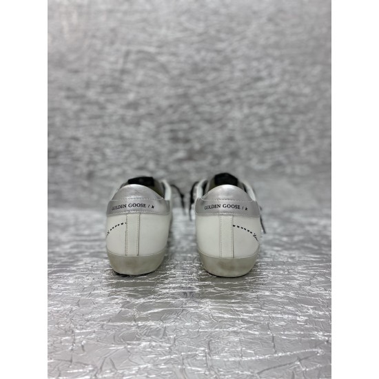 Golden Goose GGDB Sneakers