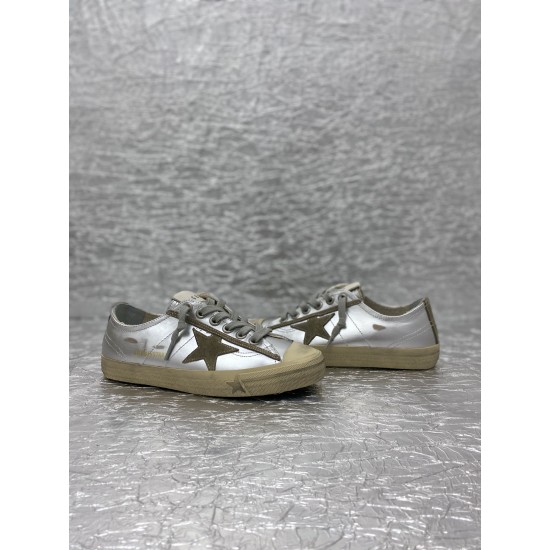 Golden Goose GGDB Sneakers