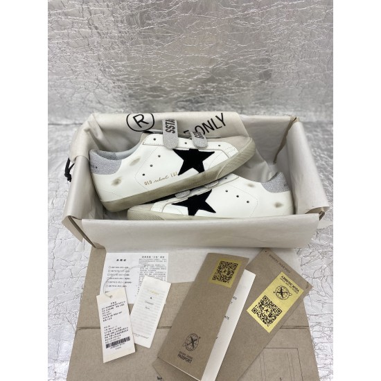 Golden Goose GGDB Sneakers