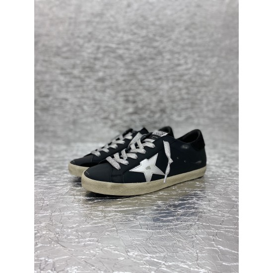 Golden Goose GGDB Sneakers