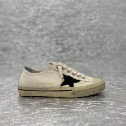 Golden Goose GGDB Sneakers