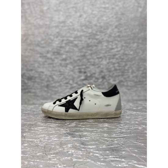 Golden Goose GGDB Sneakers