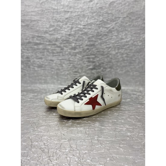 Golden Goose GGDB Sneakers