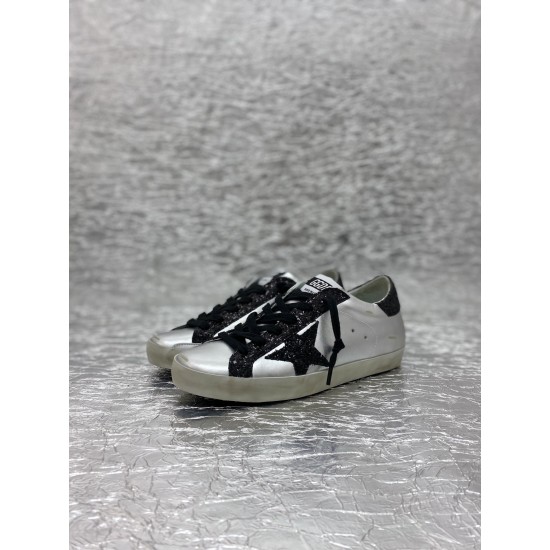 Golden Goose GGDB Sneakers