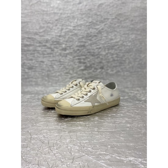 Golden Goose GGDB Sneakers