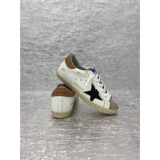 Golden Goose GGDB Sneakers