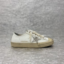 Golden Goose GGDB Sneakers