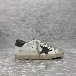 Golden Goose GGDB Sneakers