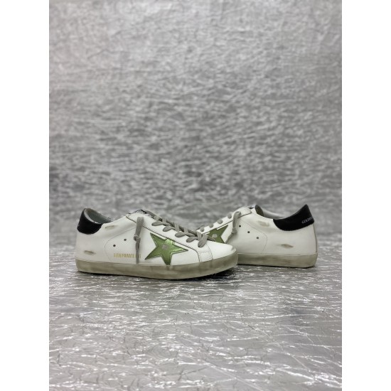 Golden Goose GGDB Sneakers