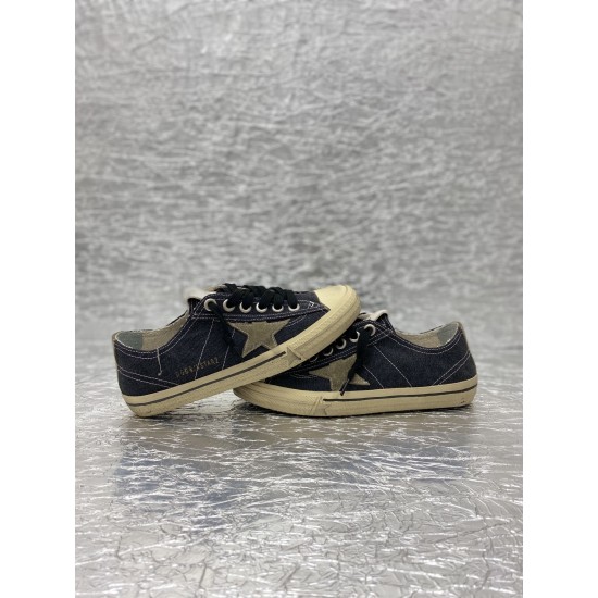 Golden Goose GGDB Sneakers