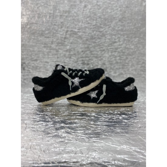 Golden Goose GGDB Sneakers