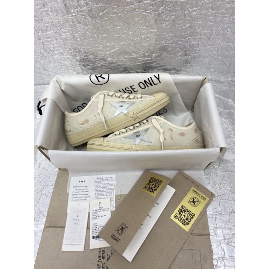 Golden Goose GGDB Sneakers