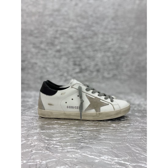 Golden Goose GGDB Sneakers