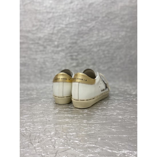 Golden Goose GGDB Sneakers