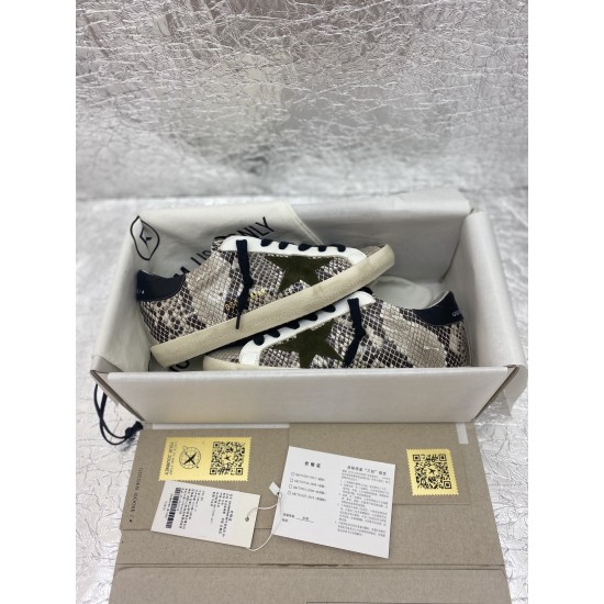 Golden Goose GGDB Sneakers