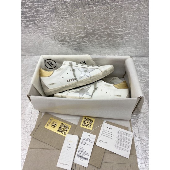 Golden Goose GGDB Sneakers