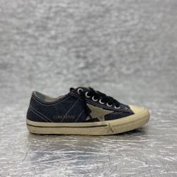 Golden Goose GGDB Sneakers