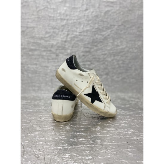 Golden Goose GGDB Sneakers