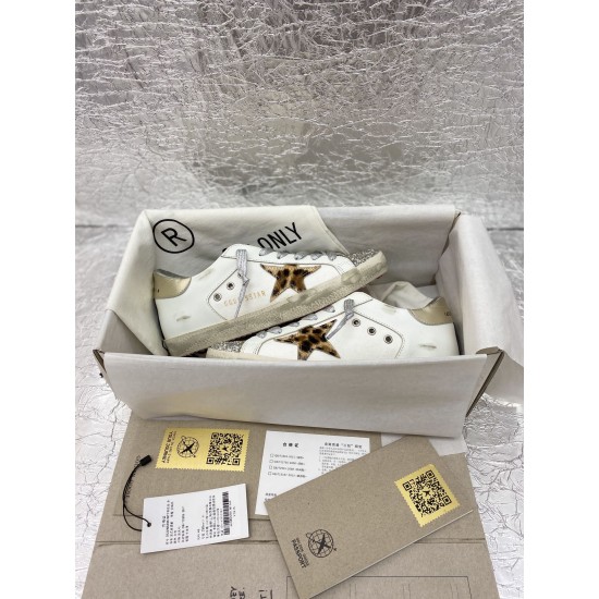 Golden Goose GGDB Sneakers