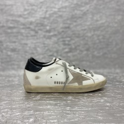 Golden Goose GGDB Sneakers