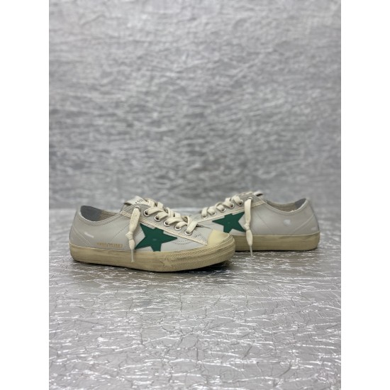 Golden Goose GGDB Sneakers