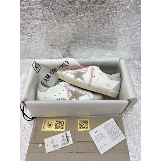 Golden Goose GGDB Sneakers