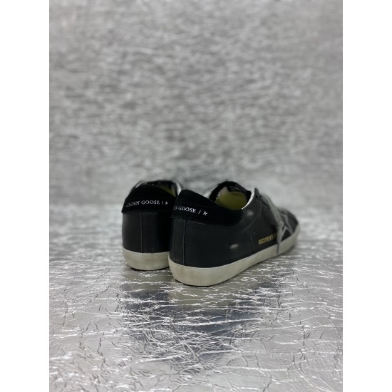 Golden Goose GGDB Sneakers