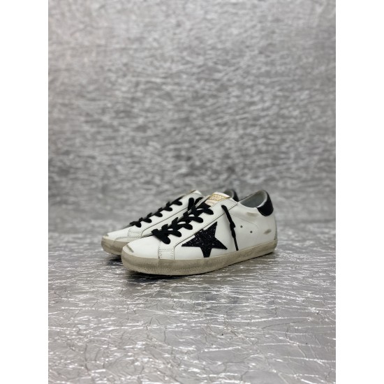 Golden Goose GGDB Sneakers