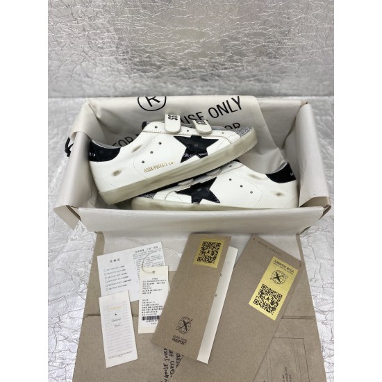 Golden Goose GGDB Sneakers