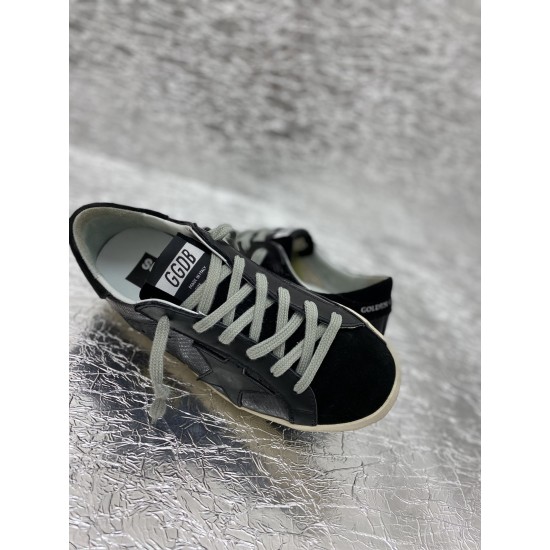 Golden Goose GGDB Sneakers