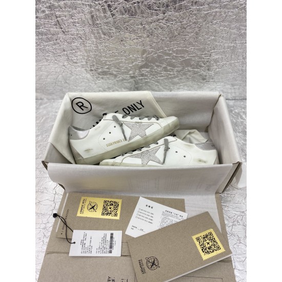 Golden Goose GGDB Sneakers