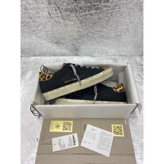 Golden Goose GGDB Sneakers